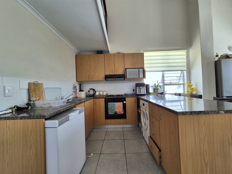 3 Bedroom Property for Sale in Wynberg Western Cape